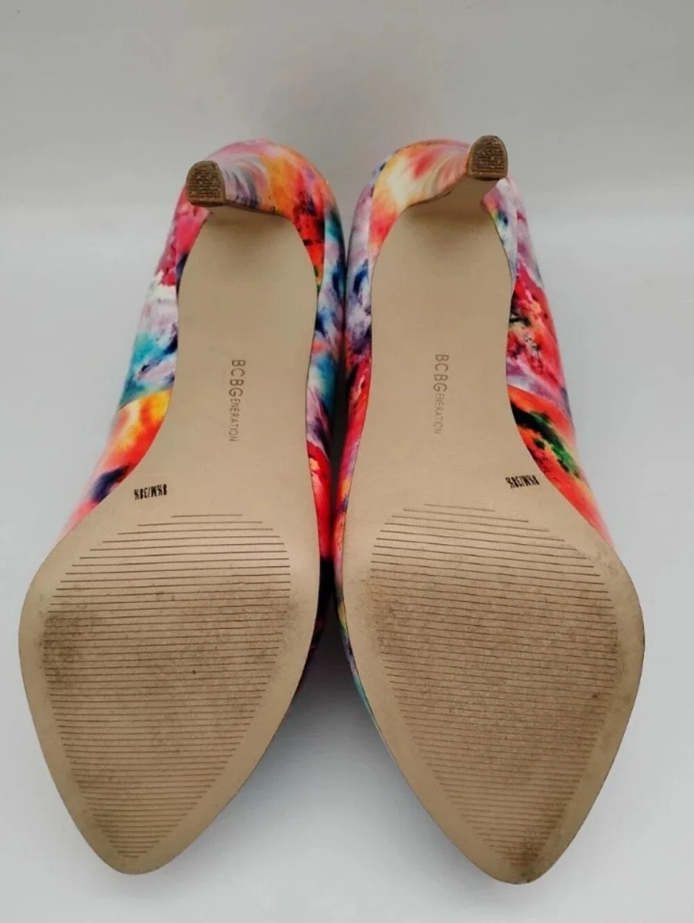 BCBGeneration Multicolor Watercolor Print Platform Pumps Size 8.5
